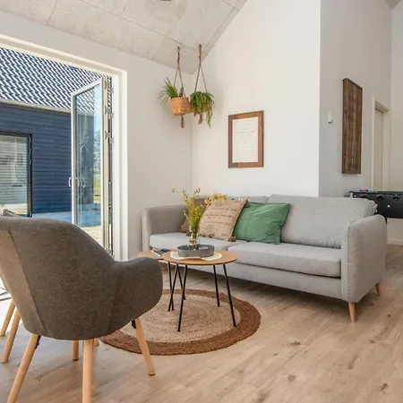 Feriehus Cozy In Romo With Wifi